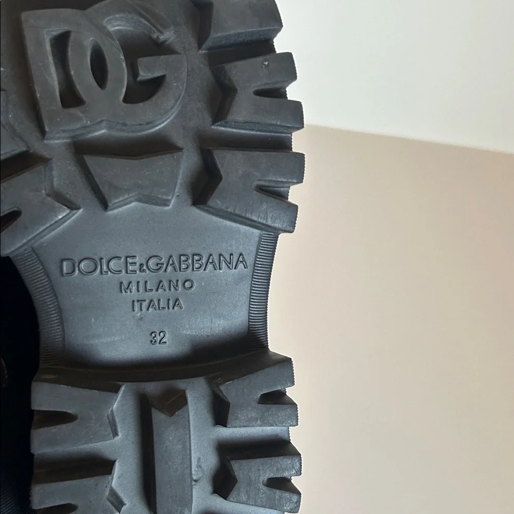 Dolce & Gabbana Black Patent Mary Jane Lug Sole Shoes